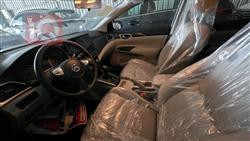 نيسان سيلفي